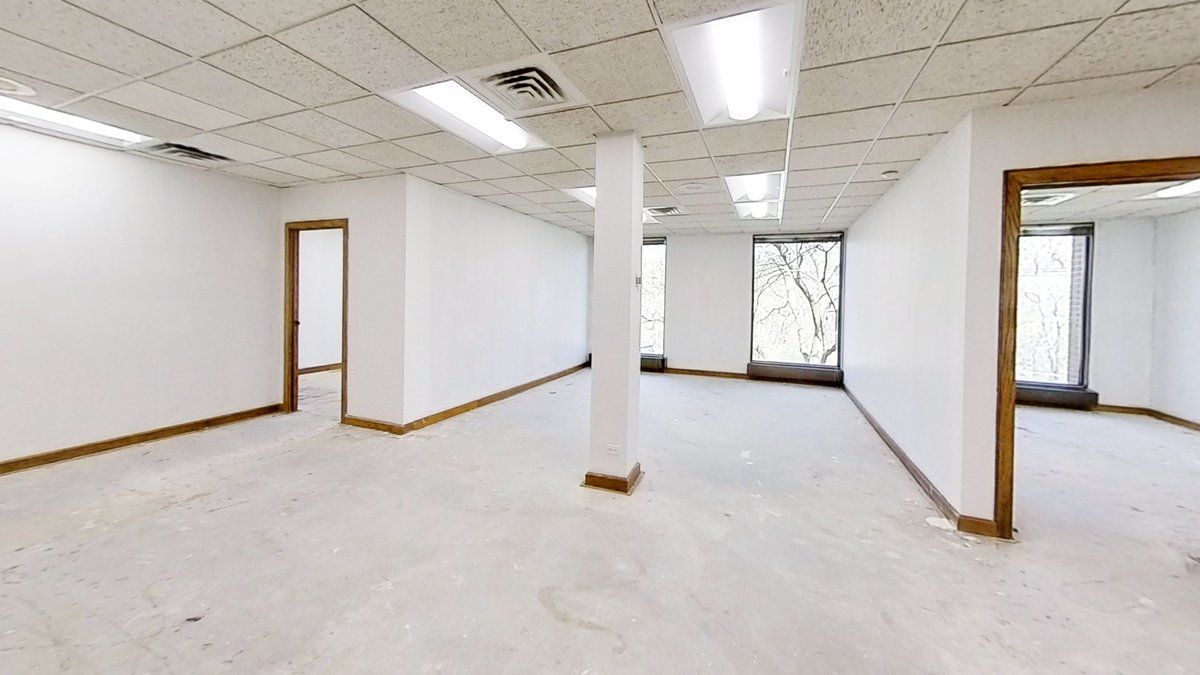 Oak Brook Office Suites: 1550 Spring Road, Oak Brook, IL 60523